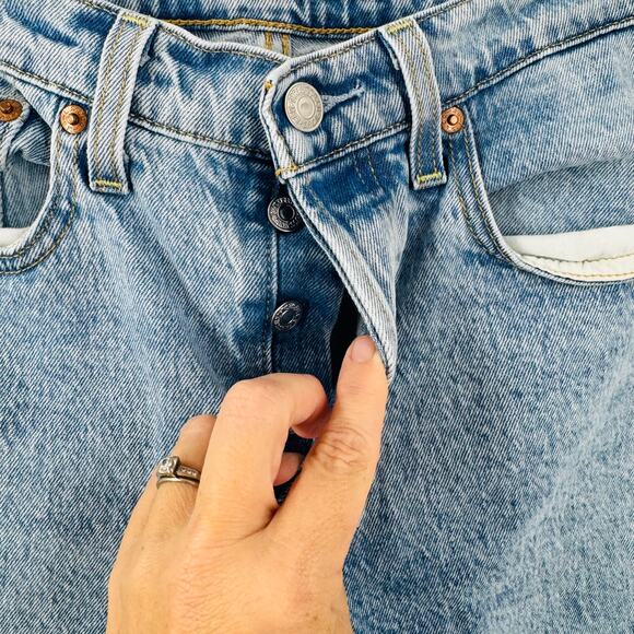 Levi’s Big E Wedgie Jeans Women’s Size 30 Button Fly High Rise Straight Leg - Picture 8 of 10